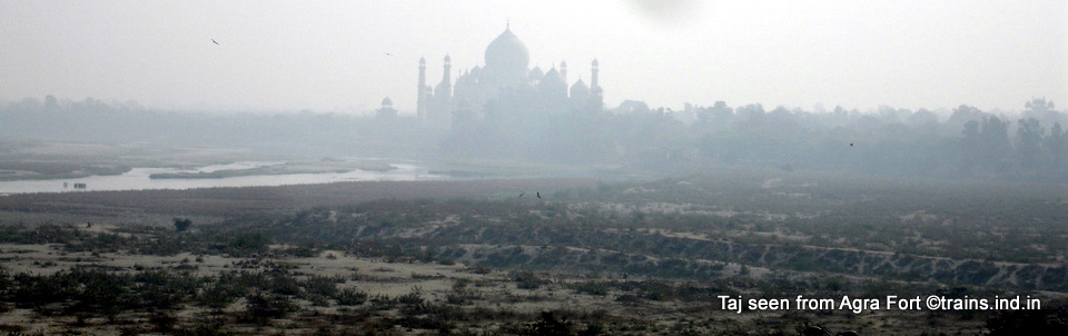 Taj view from Agra Fort